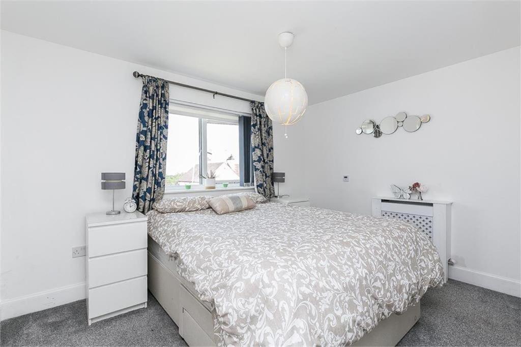 Dreghorn House 4 Bedrooms 3 Toilets 3 Reception Free Parking 233 Mbp Wifi Edinburgh Exterior photo